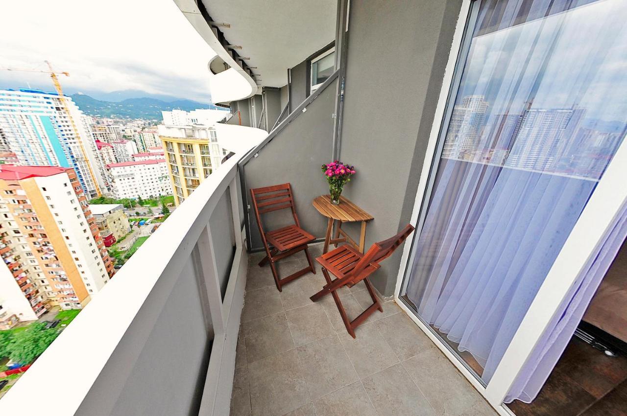 Bliss Apartaments On The 22Nd Floor Batoumi Extérieur photo